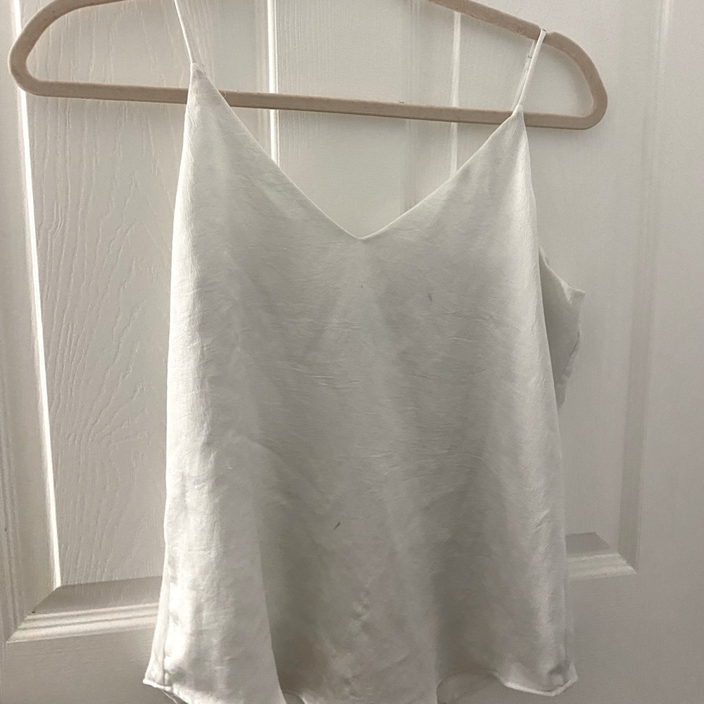Express white tank